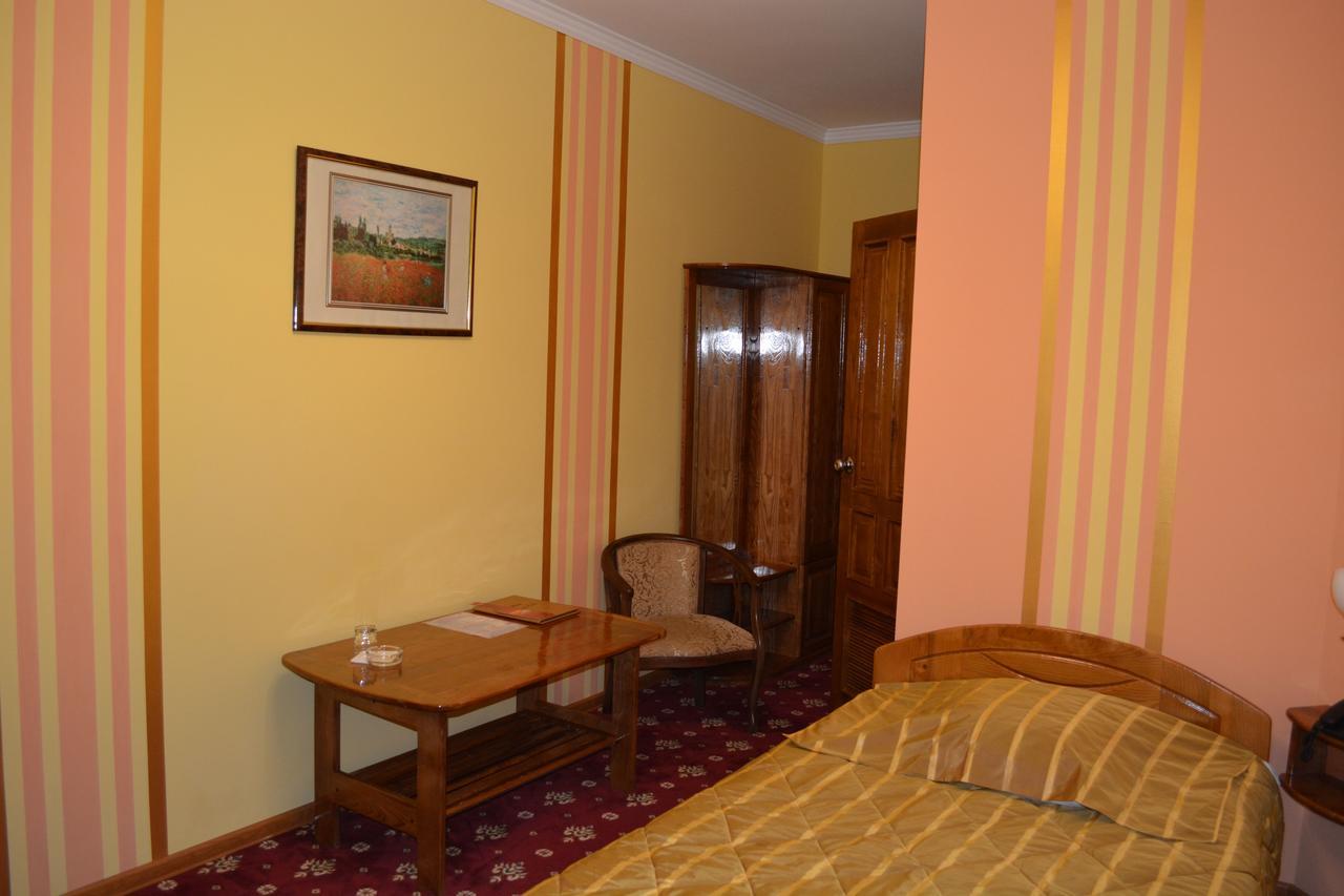 Hotel Papillon Τασκένδη Εξωτερικό φωτογραφία